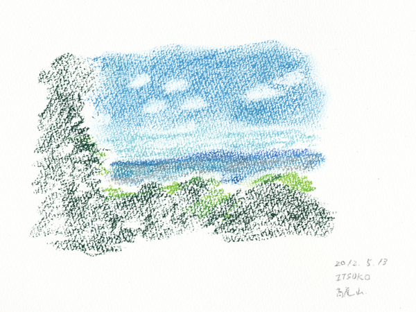 東京の街は青くみえました。　でっかい空。